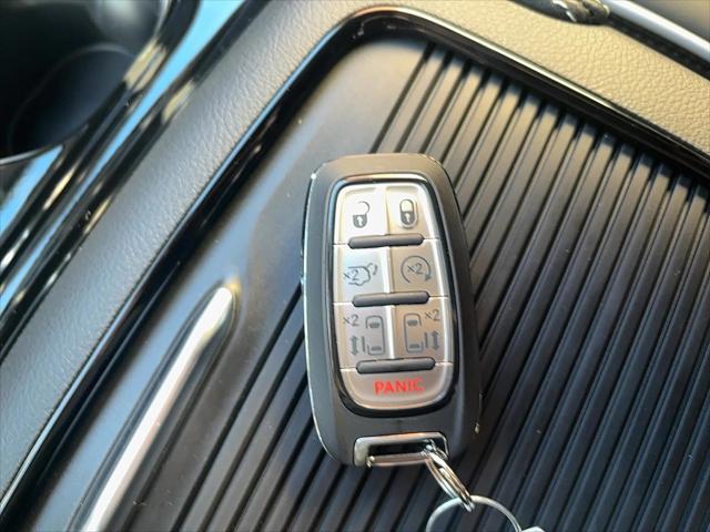 2026 Chrysler Pacifica Limited AWD