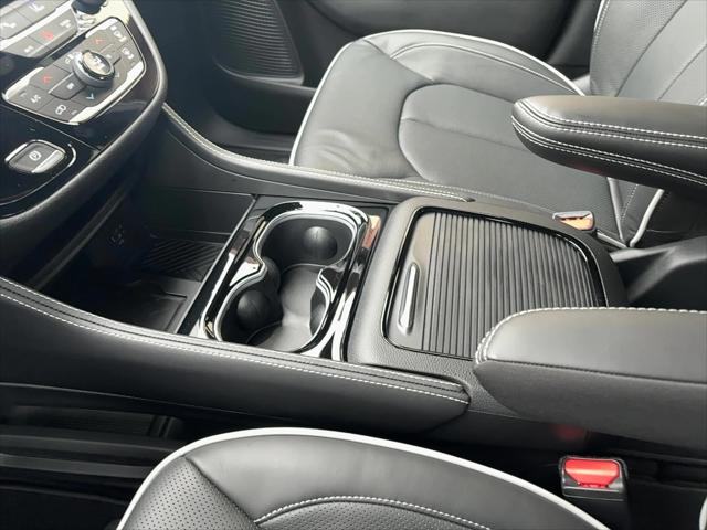 2026 Chrysler Pacifica Limited AWD
