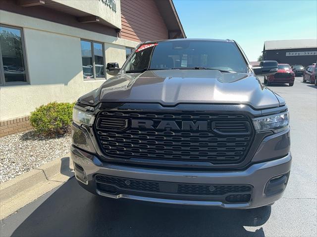 2025 Ram 1500 Big Horn Crew Cab 4x4 5'7" Box
