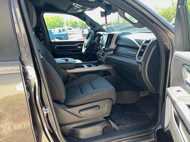 2025 Ram 1500 Big Horn Crew Cab 4x4 5'7" Box