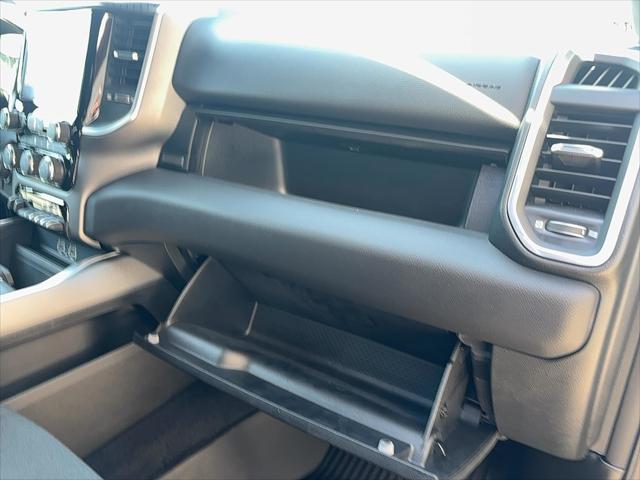 2025 Ram 1500 Big Horn Crew Cab 4x4 5'7" Box
