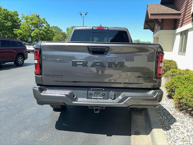 2025 Ram 1500 Big Horn Crew Cab 4x4 5'7" Box