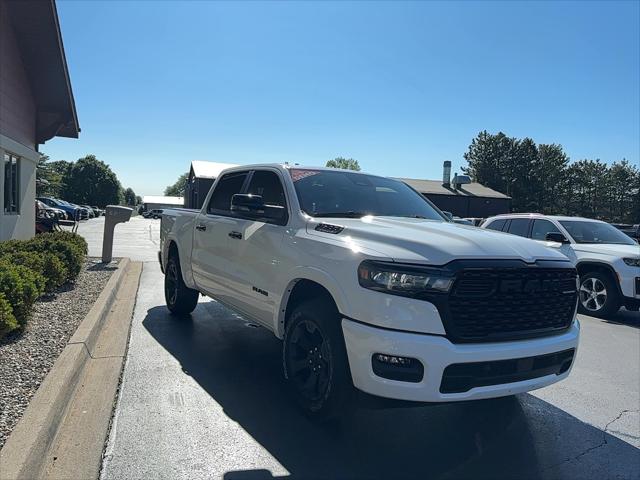 2025 Ram 1500 Big Horn Crew Cab 4x4 5'7" Box