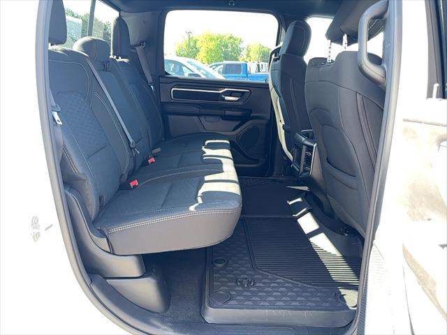 2025 Ram 1500 Big Horn Crew Cab 4x4 5'7" Box