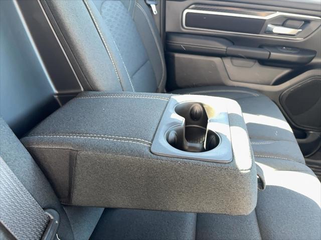 2025 Ram 1500 Big Horn Crew Cab 4x4 5'7" Box