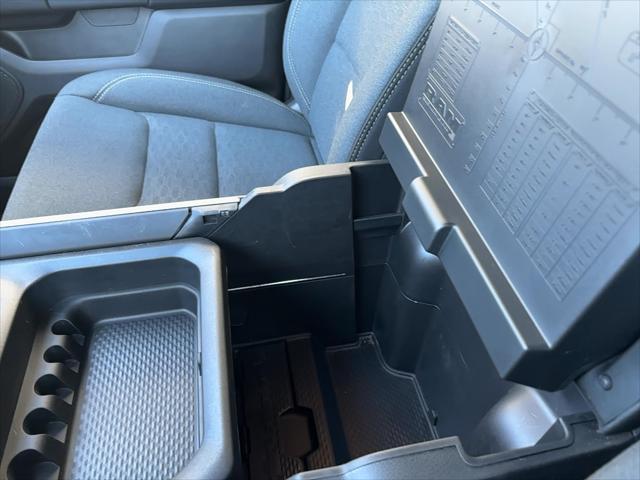 2025 Ram 1500 Big Horn Crew Cab 4x4 5'7" Box