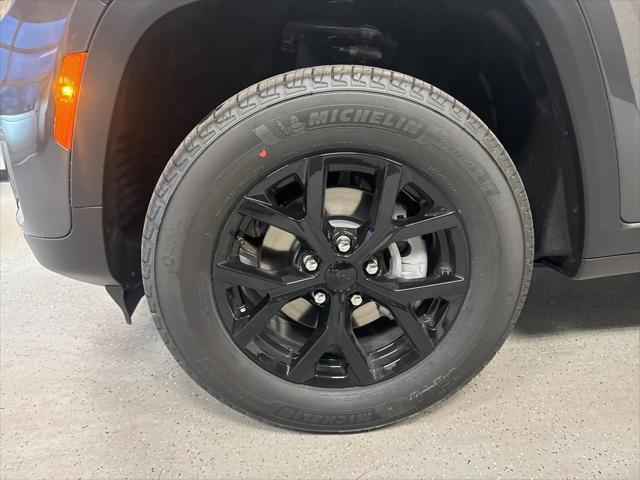 2025 Jeep Grand Cherokee GRAND CHEROKEE ALTITUDE X 4X4 2025 Jeep Grand Cherokee GRAND CHEROKEE ALTITUDE X 4X4