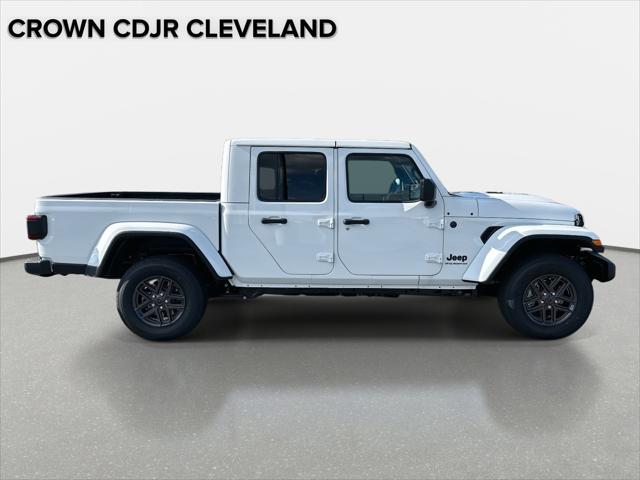 2026 Jeep Gladiator GLADIATOR SPORT S 4X4 2026 Jeep Gladiator GLADIATOR SPORT S 4X4