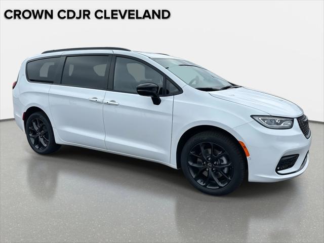 2026 Chrysler Pacifica Limited AWD