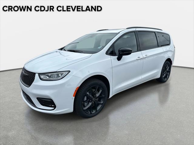 2026 Chrysler Pacifica Limited AWD