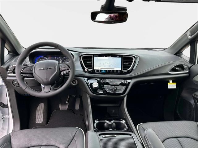 2026 Chrysler Pacifica Limited AWD