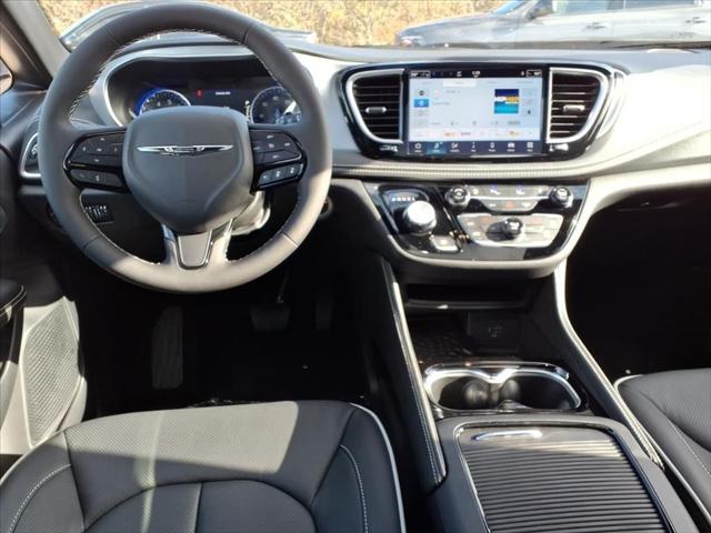 2026 Chrysler Pacifica Limited AWD