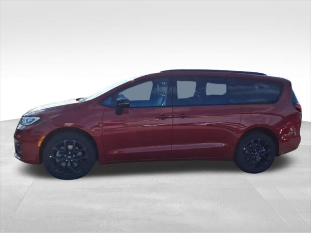 2026 Chrysler Pacifica Limited AWD