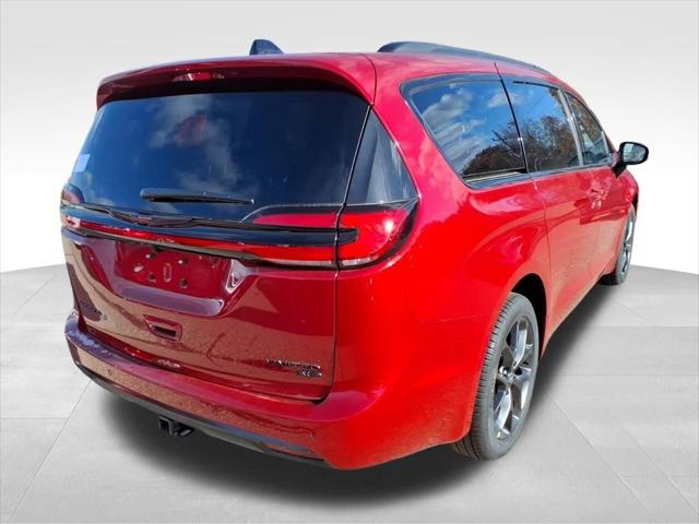 2026 Chrysler Pacifica Limited AWD