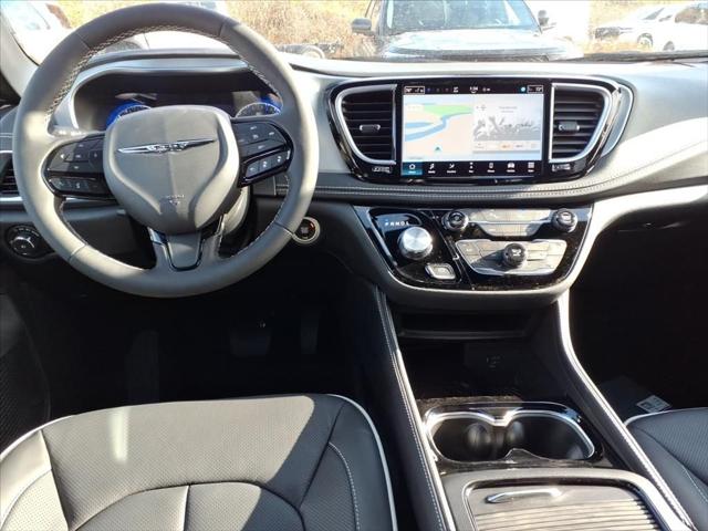 2026 Chrysler Pacifica Limited AWD