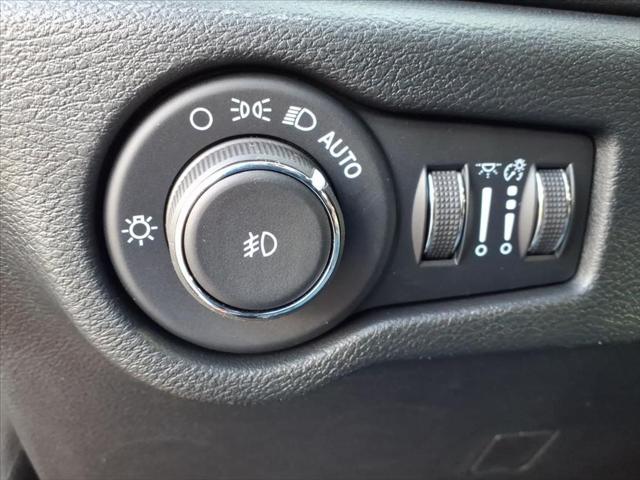 2026 Chrysler Pacifica Limited AWD