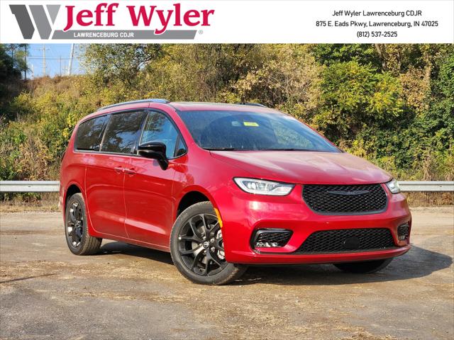 2026 Chrysler Pacifica PACIFICA LIMITED AWD