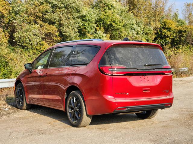 2026 Chrysler Pacifica PACIFICA LIMITED AWD