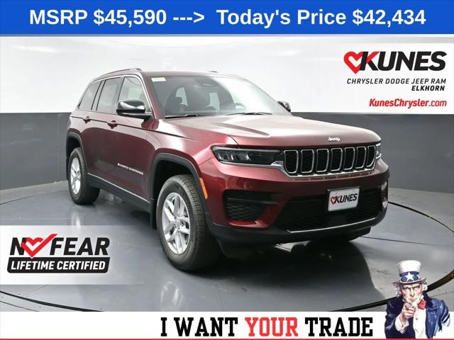 2025 Jeep Grand Cherokee GRAND CHEROKEE LAREDO X 4X4
