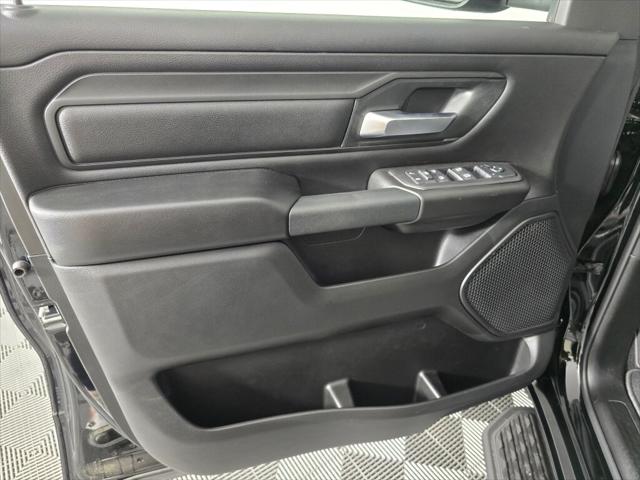 2026 Ram 1500 Express Crew Cab 4x4 5'7" Box