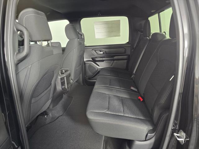 2026 Ram 1500 Express Crew Cab 4x4 5'7" Box