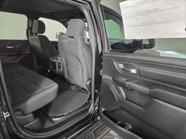 2026 Ram 1500 Express Crew Cab 4x4 5'7" Box