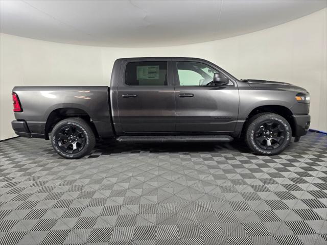 2026 RAM Ram 1500 RAM 1500 EXPRESS CREW CAB 4X4 57 BOX