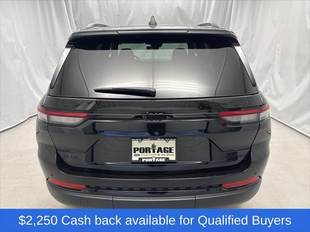 2025 Jeep Grand Cherokee GRAND CHEROKEE LIMITED 4X4 2025 Jeep Grand Cherokee GRAND CHEROKEE LIMITED 4X4