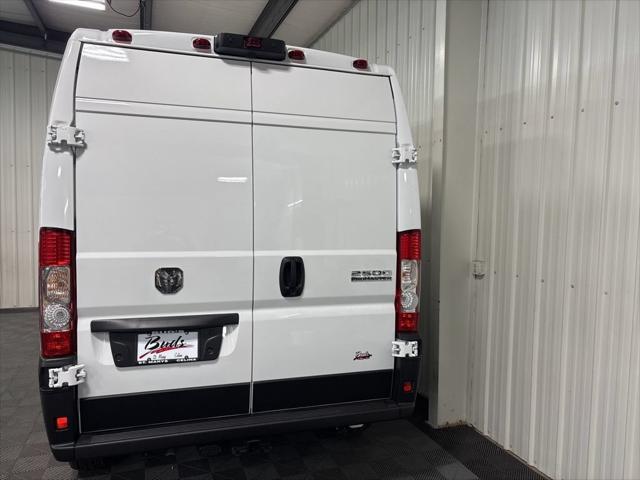 2026 Ram ProMaster 2500 Cargo Van Tradesman High Roof 159" WB w/Pass Seat