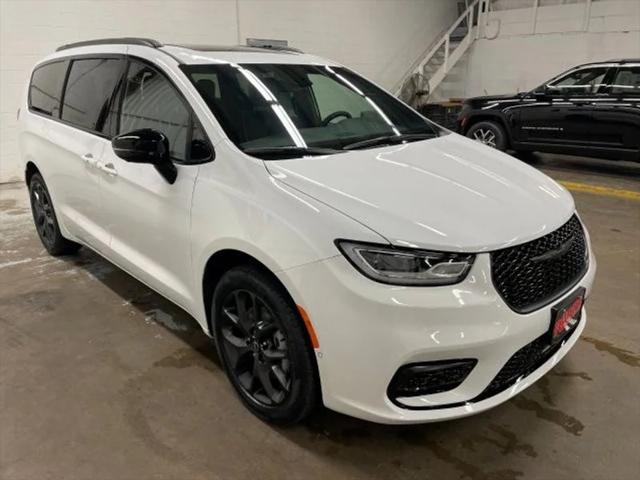 2026 Chrysler Pacifica PACIFICA LIMITED AWD 2026 Chrysler Pacifica PACIFICA LIMITED AWD