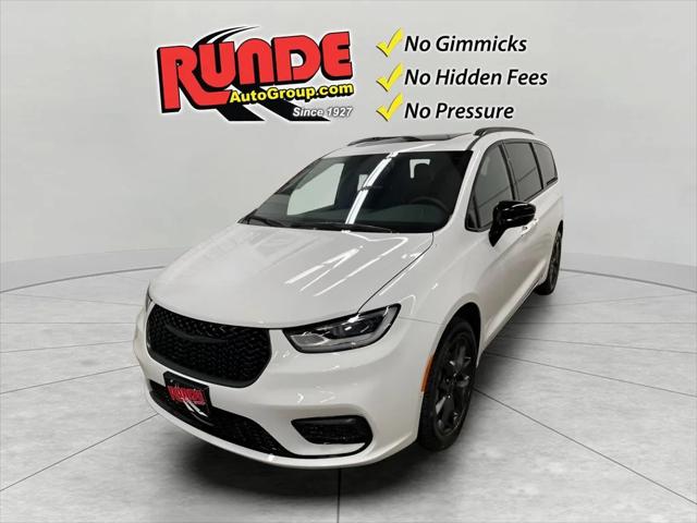 2026 Chrysler Pacifica PACIFICA LIMITED AWD