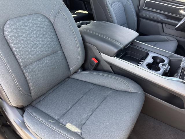 2026 Ram 1500 Big Horn Crew Cab 4x2 5'7" Box