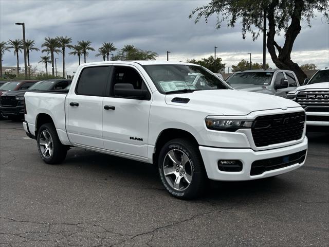 2025 RAM Ram 1500 RAM 1500 TRADESMAN CREW CAB 4X2 57 BOX
