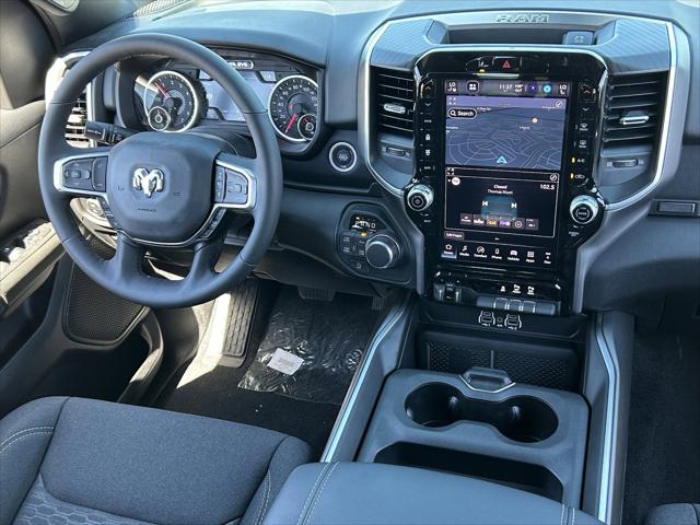 2026 Ram 1500 Big Horn Crew Cab 4x4 5'7" Box