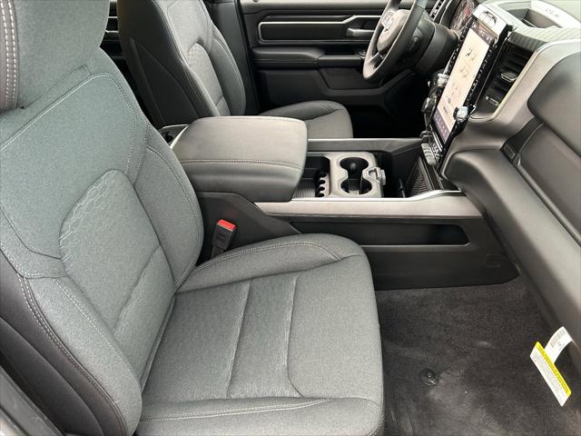 2026 Ram 1500 Big Horn Crew Cab 4x4 5'7" Box