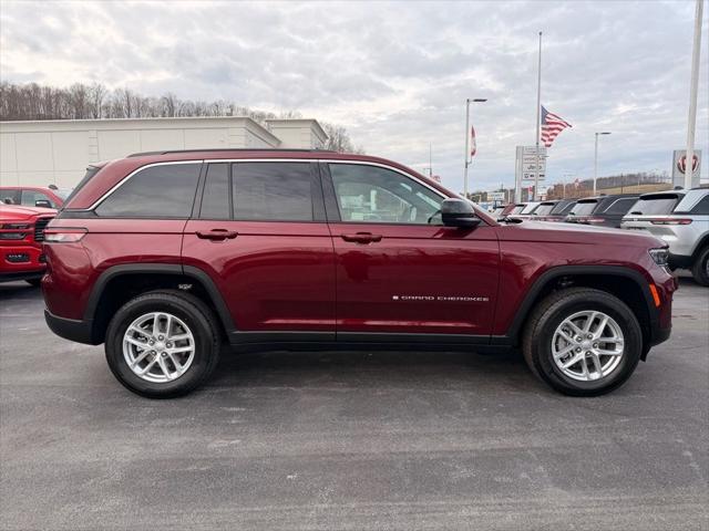 2025 Jeep Grand Cherokee GRAND CHEROKEE LAREDO X 4X4 2025 Jeep Grand Cherokee GRAND CHEROKEE LAREDO X 4X4