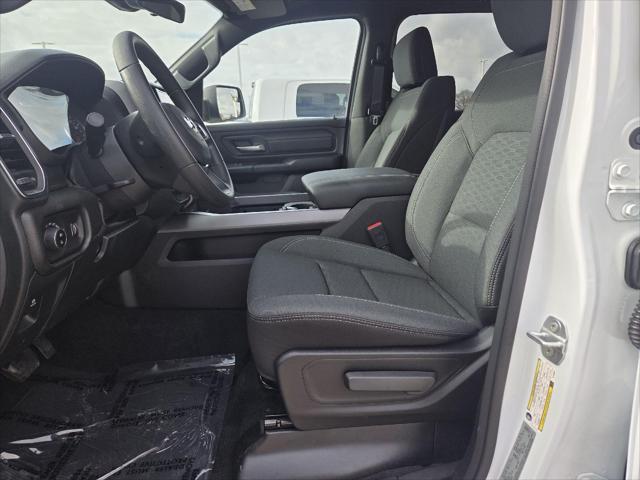 2026 RAM Ram 1500 RAM 1500 EXPRESS CREW CAB 4X4 57 BOX