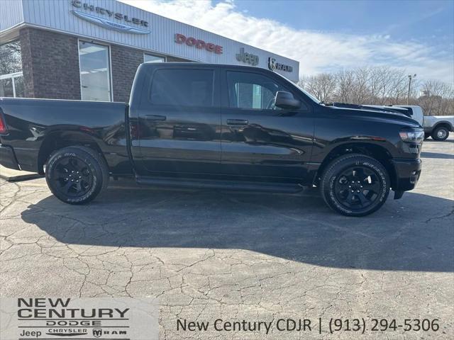 2026 Ram 1500 Express Crew Cab 4x4 5'7" Box