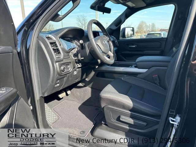 2026 Ram 1500 Express Crew Cab 4x4 5'7" Box