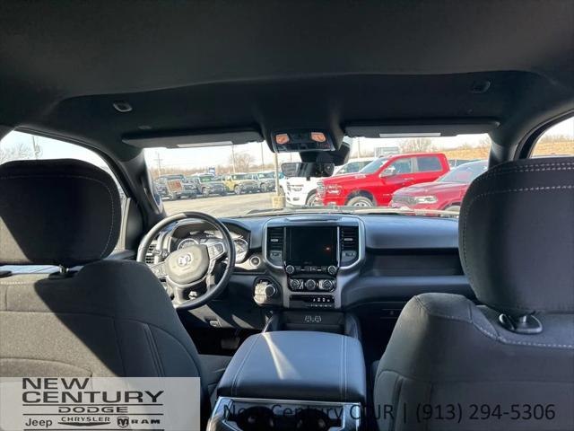 2026 Ram 1500 Express Crew Cab 4x4 5'7" Box