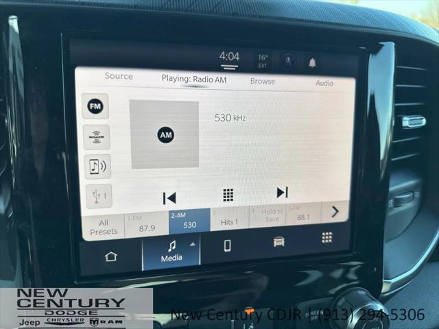 2026 Ram 1500 Express Crew Cab 4x4 5'7" Box