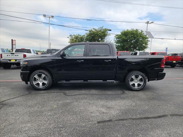 2026 RAM Ram 1500 RAM 1500 EXPRESS CREW CAB 4X2 57 BOX