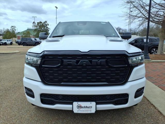 2026 RAM Ram 1500 RAM 1500 EXPRESS CREW CAB 4X4 57 BOX