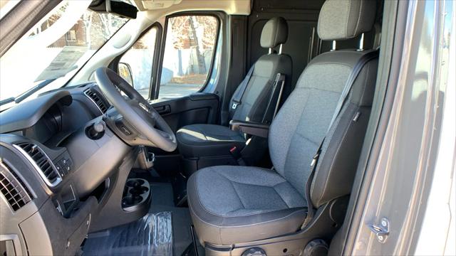 2026 Ram ProMaster Cargo Van SLT High Roof 159" WB
