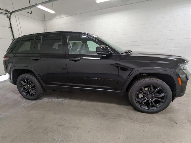2025 Jeep Grand Cherokee GRAND CHEROKEE LIMITED 4X4 2025 Jeep Grand Cherokee GRAND CHEROKEE LIMITED 4X4
