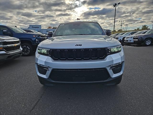 2025 Jeep Grand Cherokee GRAND CHEROKEE LIMITED 4X4 2025 Jeep Grand Cherokee GRAND CHEROKEE LIMITED 4X4