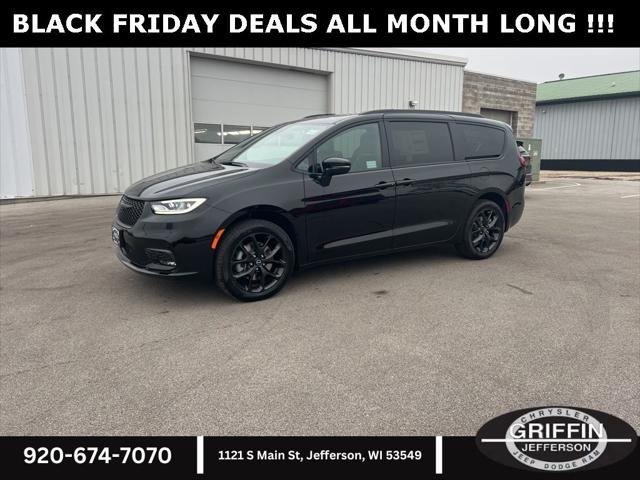 2026 Chrysler Pacifica PACIFICA LIMITED AWD