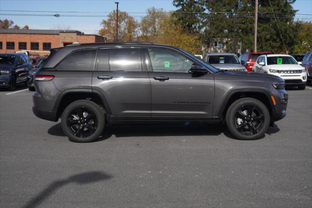 2025 Jeep Grand Cherokee GRAND CHEROKEE LIMITED 4X4 2025 Jeep Grand Cherokee GRAND CHEROKEE LIMITED 4X4