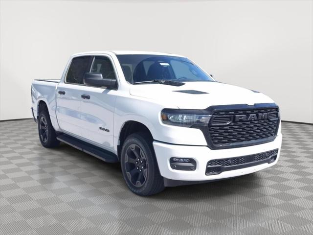 2026 RAM Ram 1500 RAM 1500 EXPRESS CREW CAB 4X4 57 BOX 2026 RAM Ram 1500 RAM 1500 EXPRESS CREW CAB 4X4 57 BOX