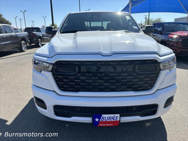 2025 RAM Ram 1500 RAM 1500 TRADESMAN CREW CAB 4X2 57 BOX 2025 RAM Ram 1500 RAM 1500 TRADESMAN CREW CAB 4X2 57 BOX
